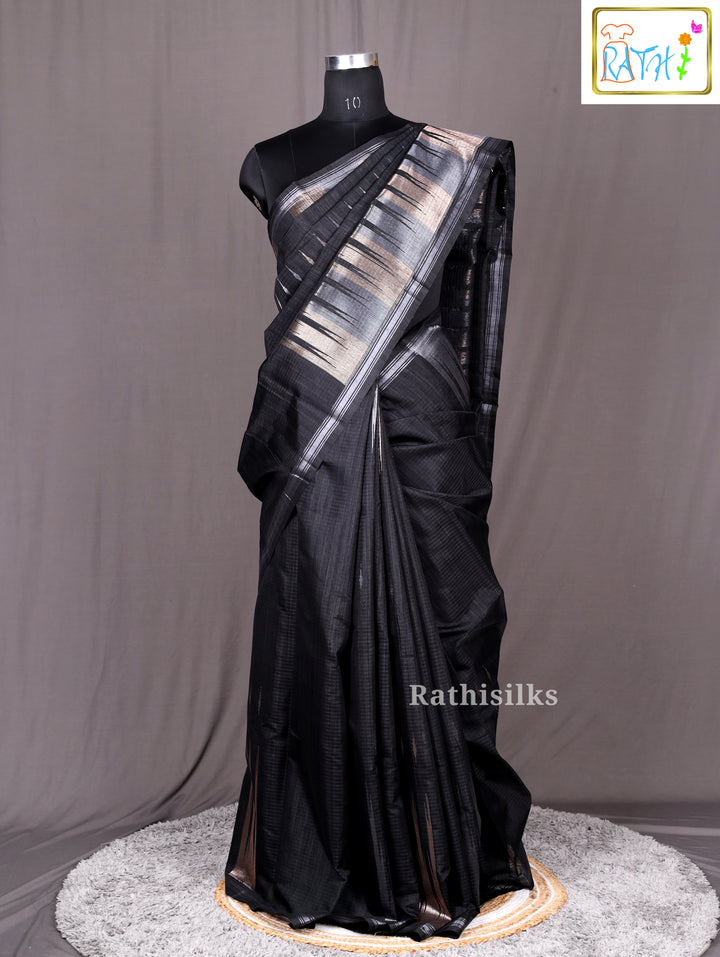 Elegant Black Synthetic Saree