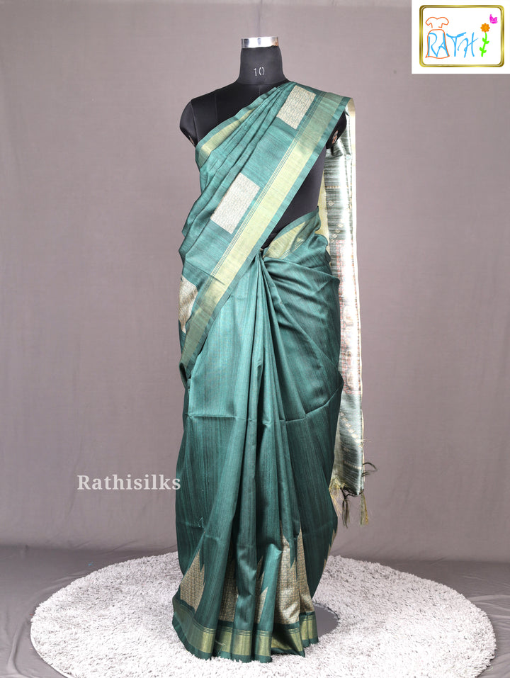 Graceful Green Synthetic Saree