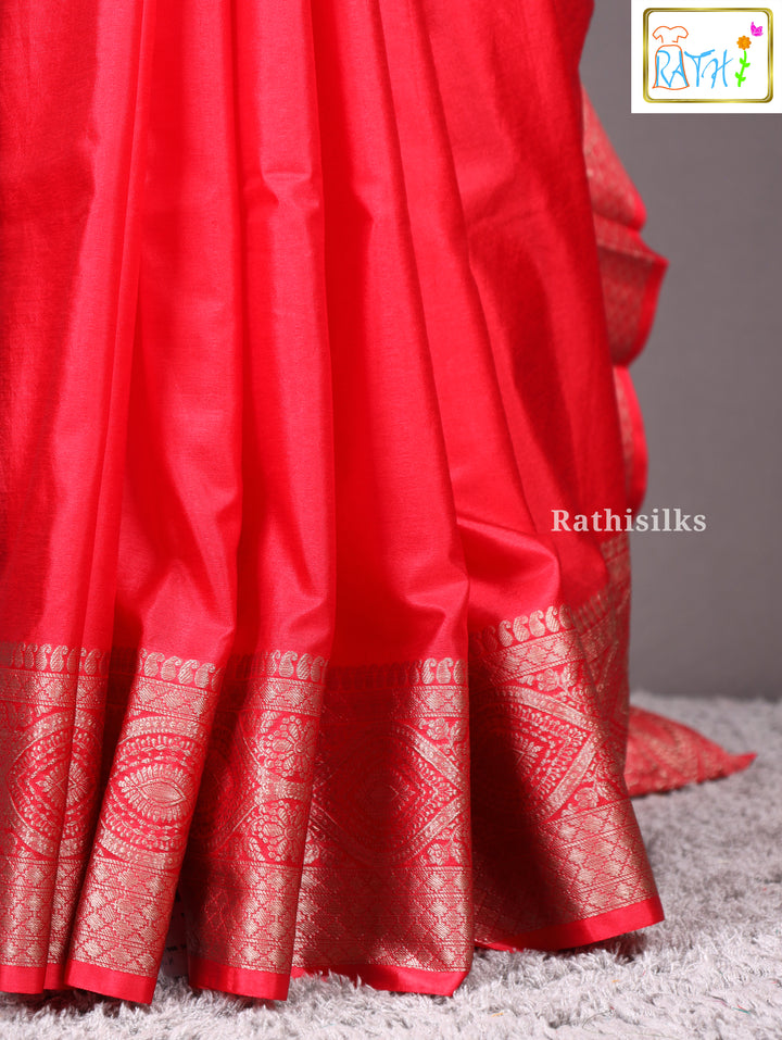 Elegant Red Synthetic Saree