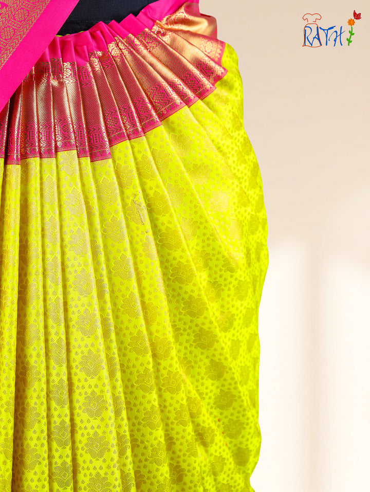 Semi Banarasi  Saree