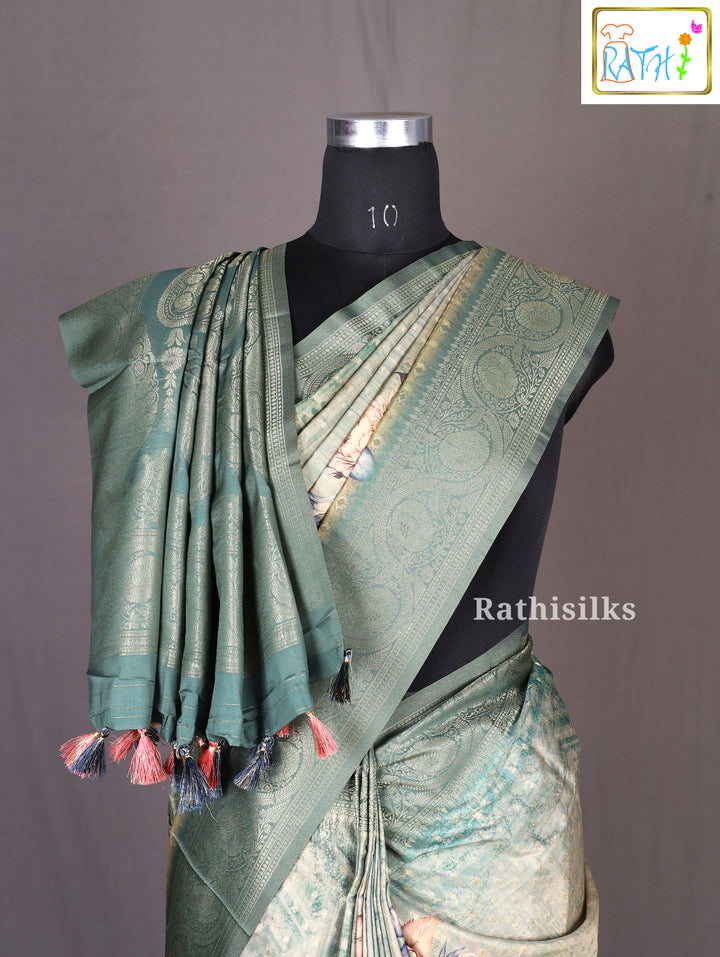 Green Floral Art Print Synthetic Saree