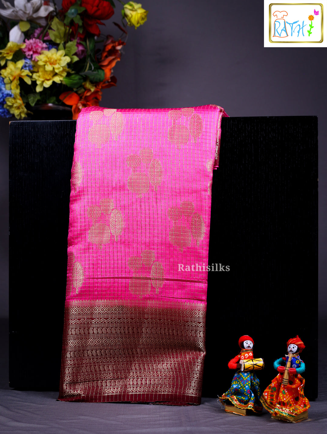 Synthetic Raw Checked Saree
