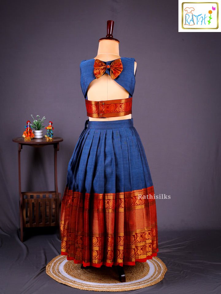Traditional Blue Narayanapet Cotton Pavadai Sattai