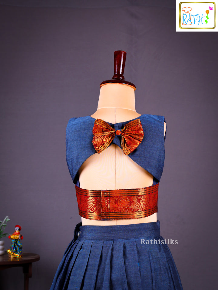 Traditional Blue Narayanapet Cotton Pavadai Sattai