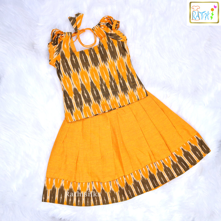Traditional Ikat Design Cotton Pavadai Set