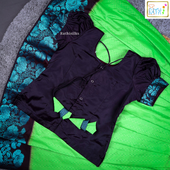 Traditional Green & Blue Pavadai Sattai