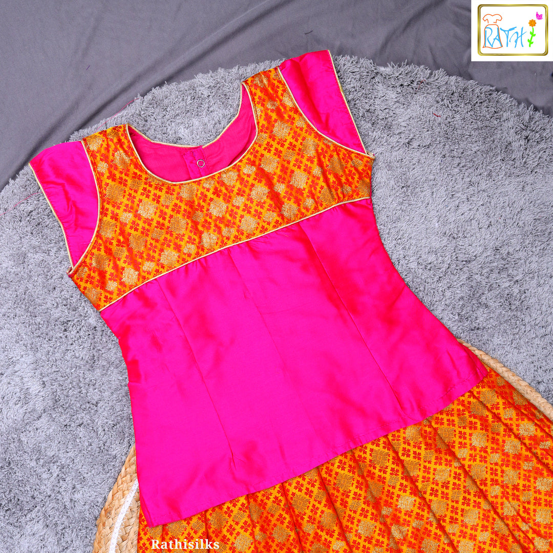 Traditional Pink & Orange Pavadai Sattai