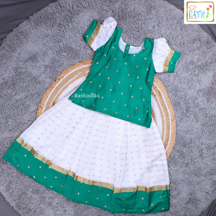 Traditional Green & White Pavadai Sattai