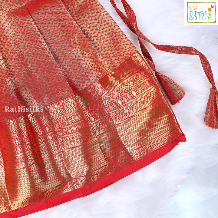 Traditional Mangalagiri Cotton Pavadai Set