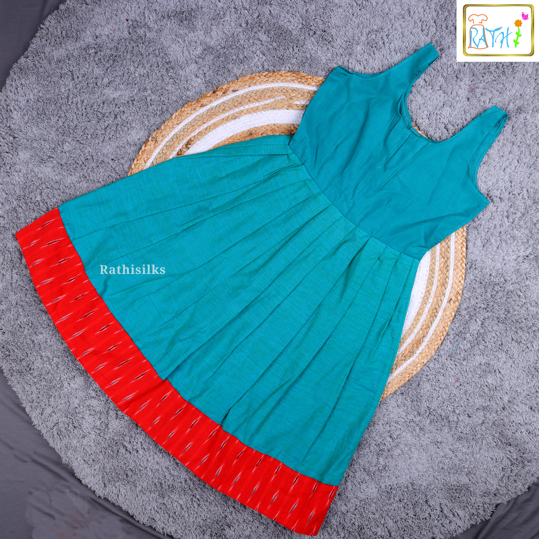 Traditional Red & Green Ikat Pavadai Sattai