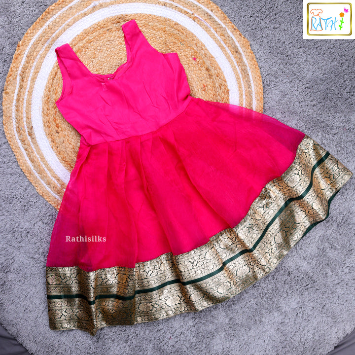 Girls’ Green Blouse & Pink Skirt Pavadai Sattai