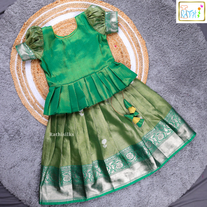 Girls’ Green Pavadai Sattai