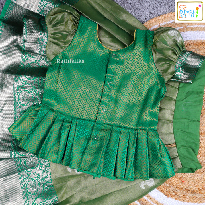 Girls’ Green Pavadai Sattai