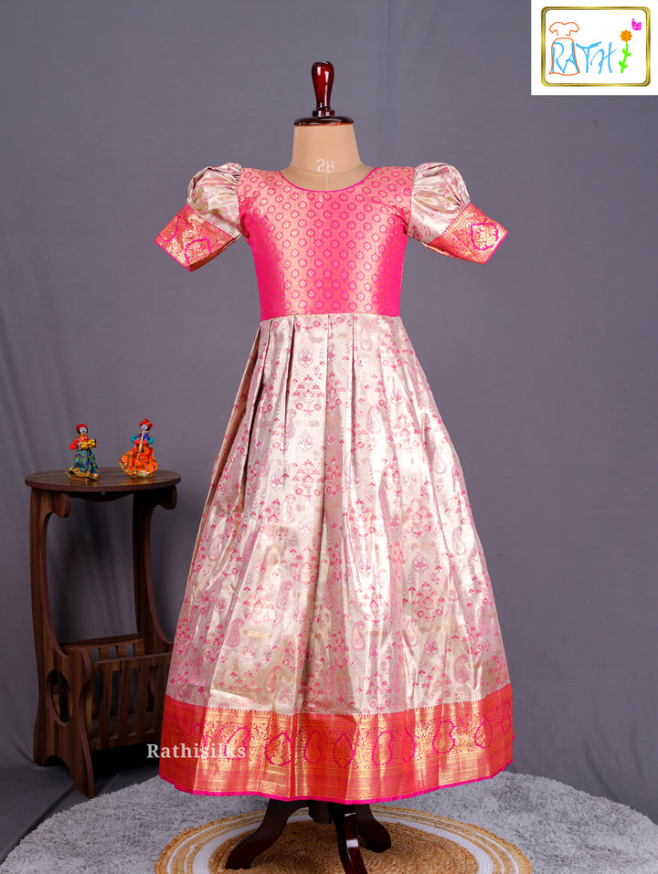 Girls’ Saree Dress with Pink Davani