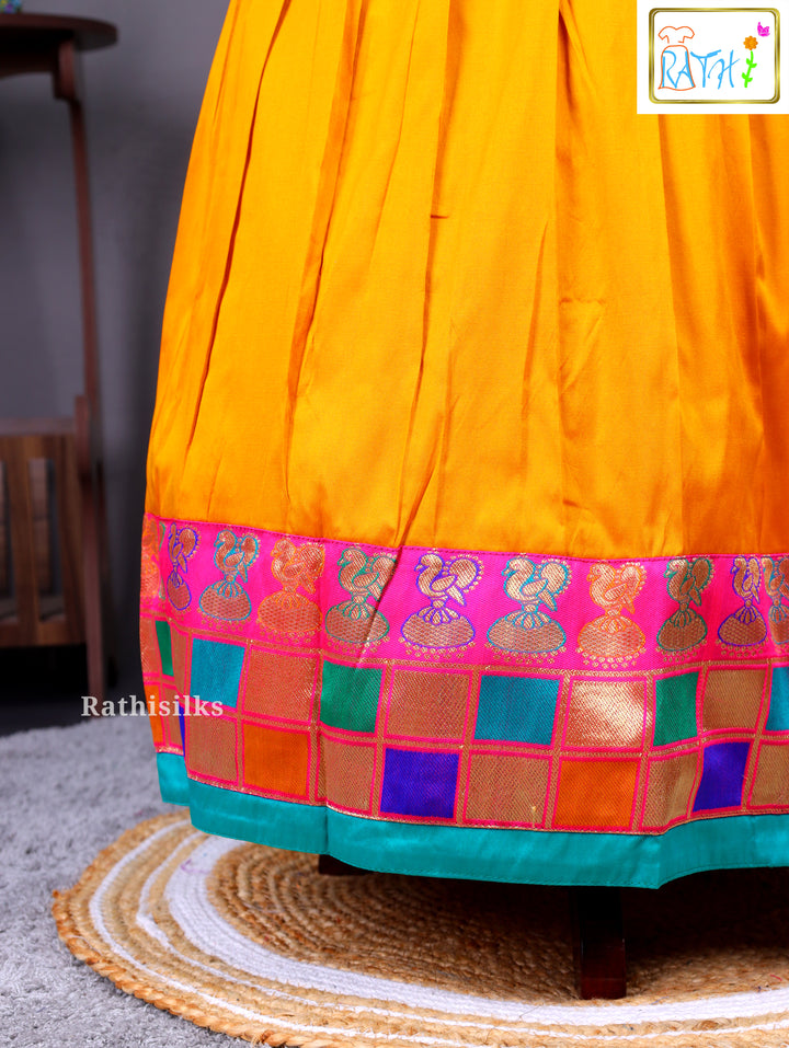 Turquoise & Multicolor Checked Art Silk Pavadai Sattai