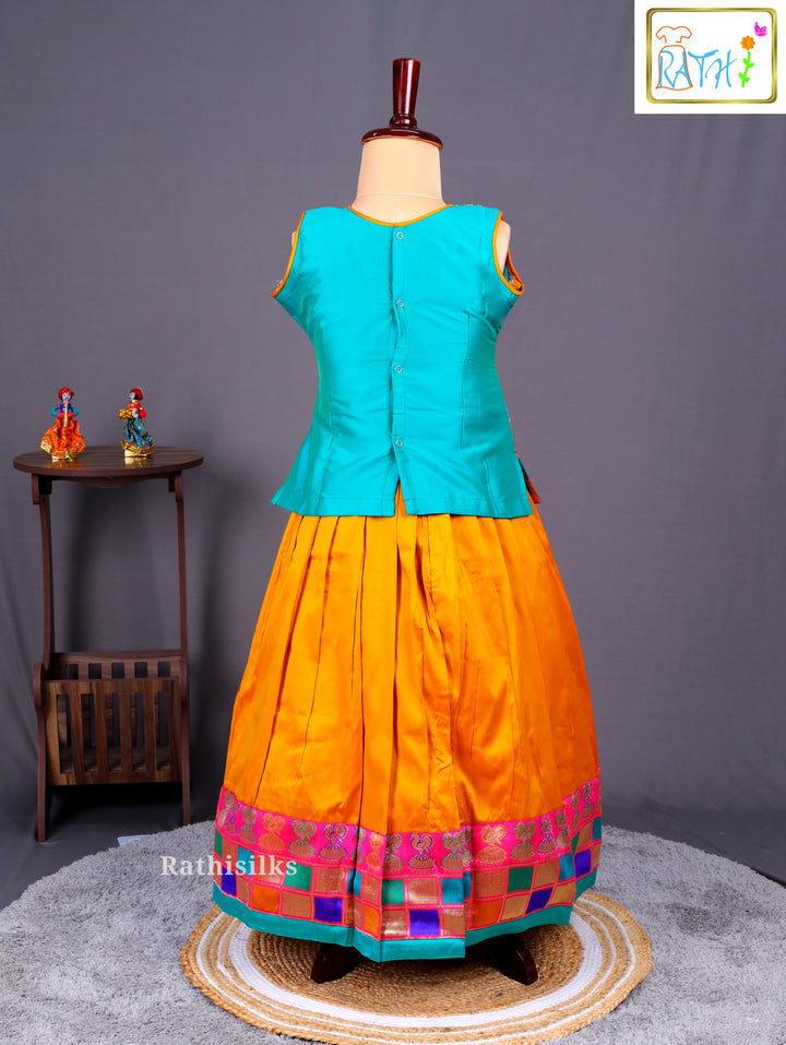 Turquoise & Multicolor Checked Art Silk Pavadai Sattai