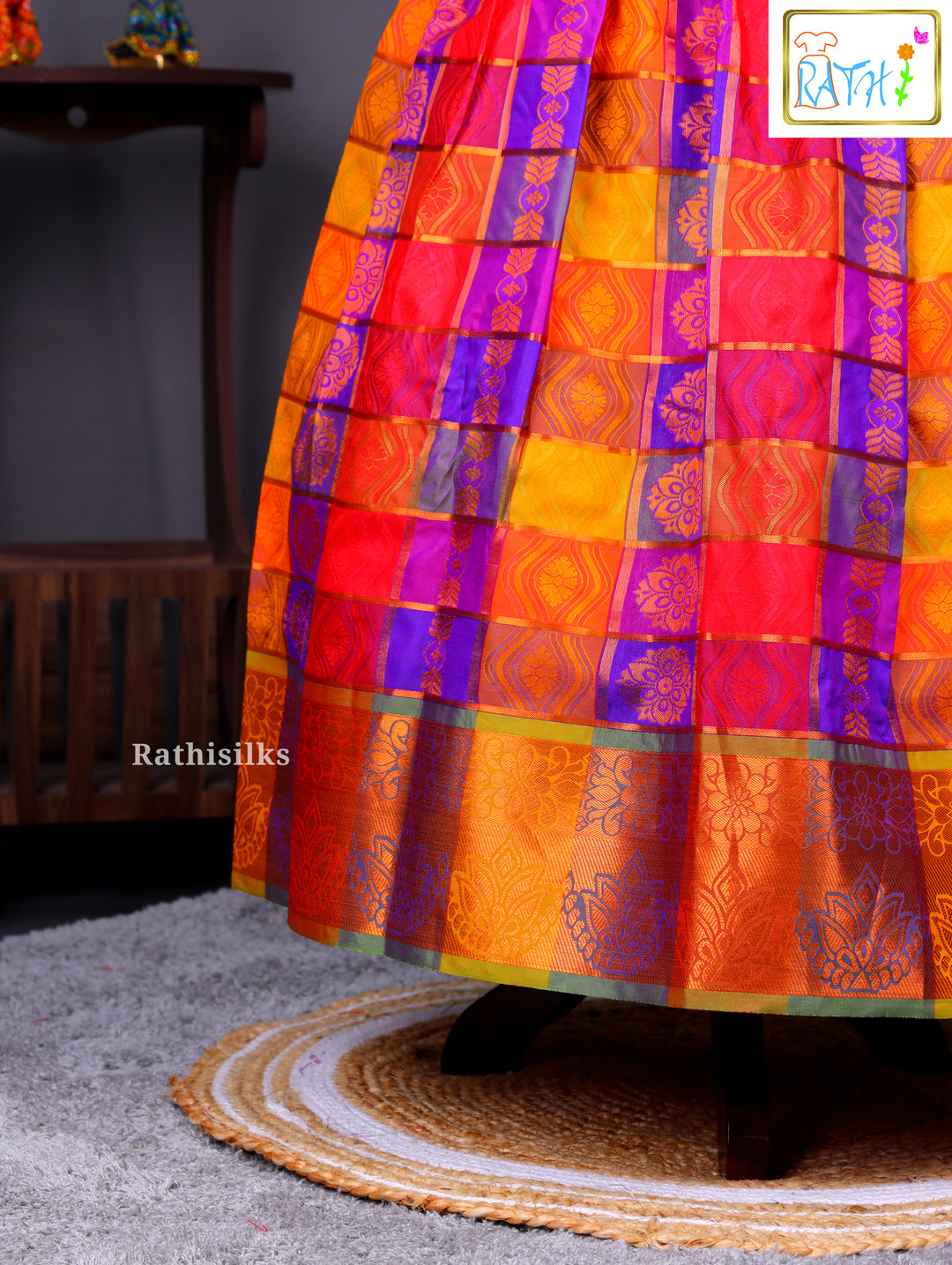 Karishma Pavadai Sattai