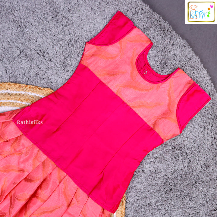 Traditional Pink & Peach Pavadai Sattai