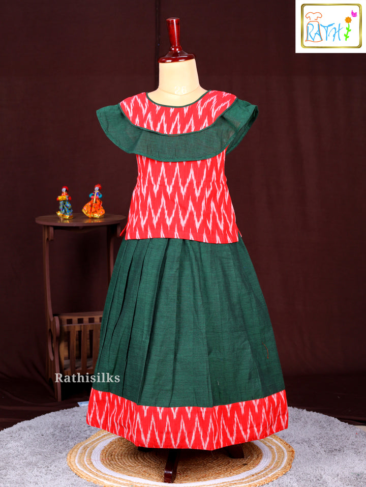 Traditional Red & Green Ikat Pavadai Sattai