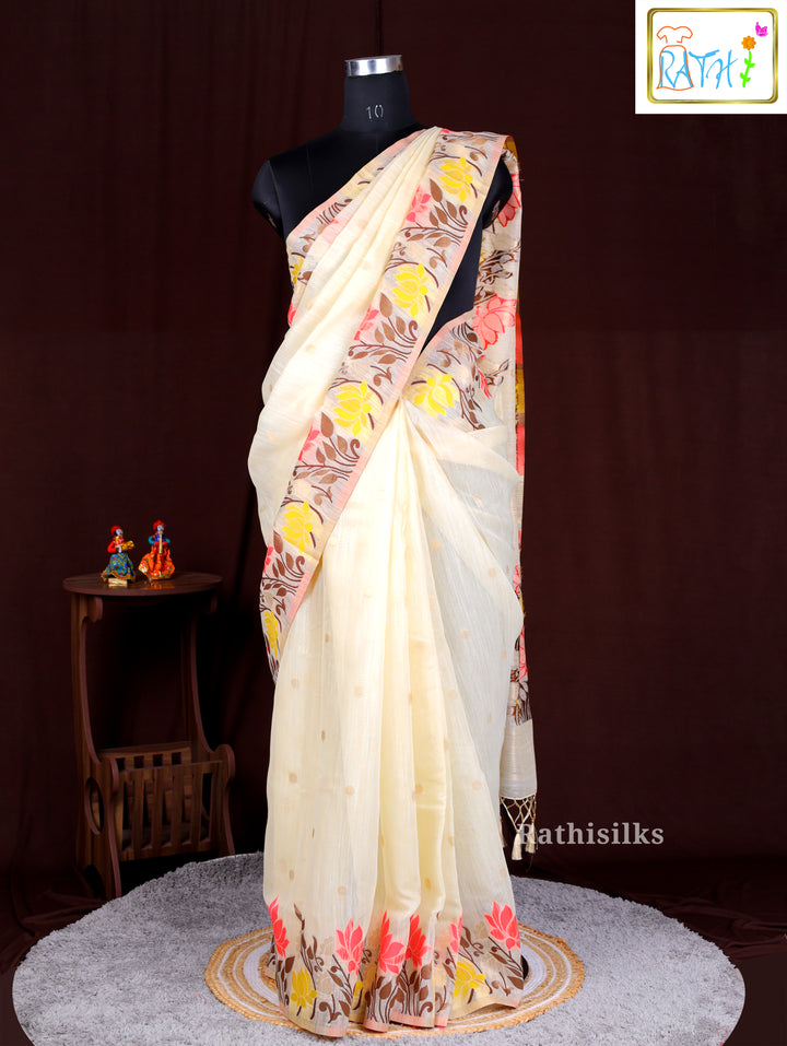 Elegant Cream Synthetic Cotton Saree