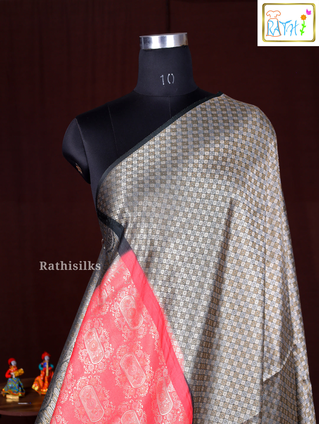 Lustrous Golden Banarasi Saree
