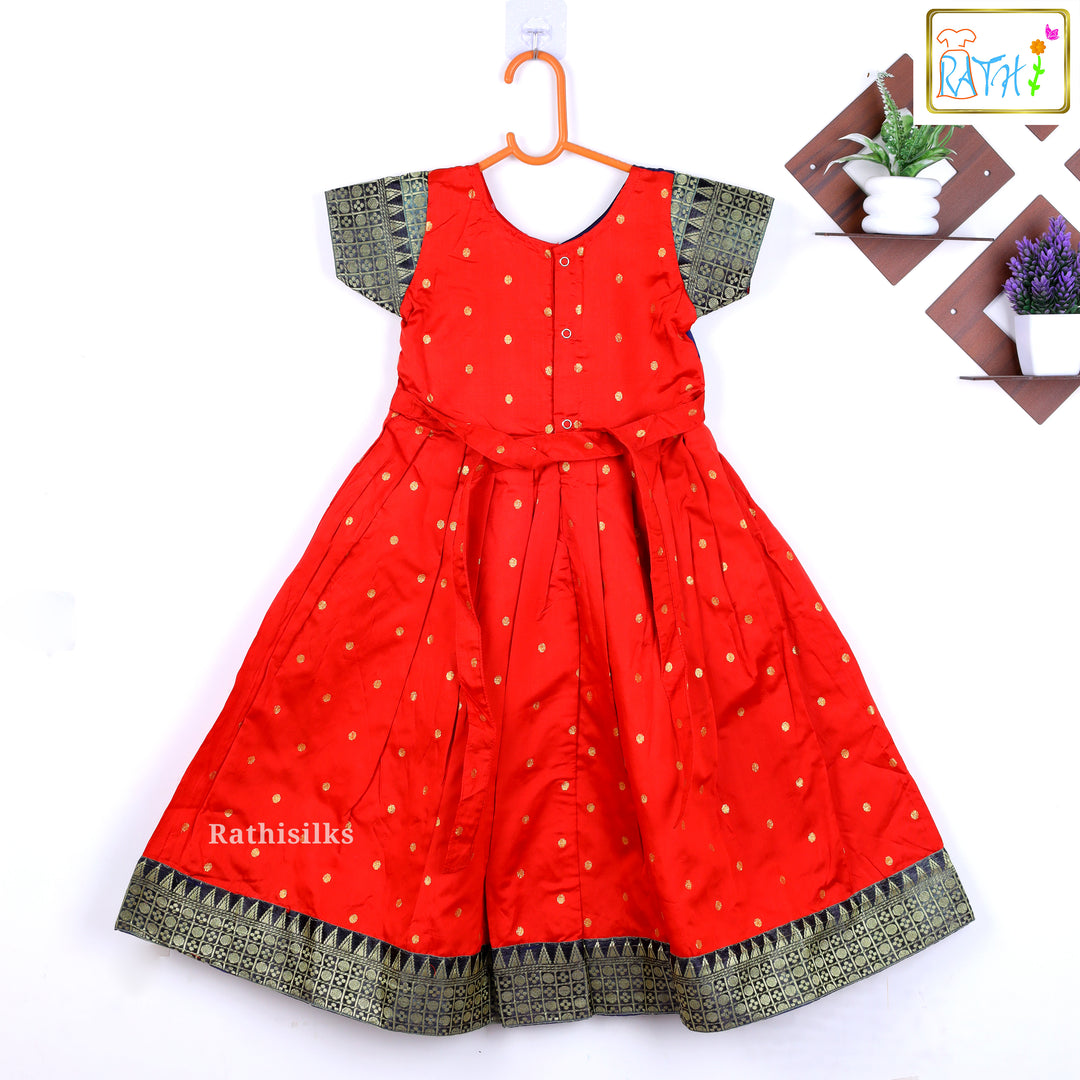 Elegant Girls' Ethnic Frock