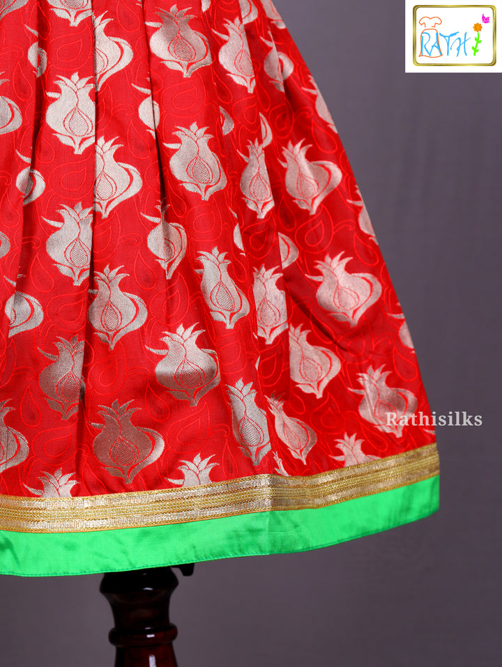Elegant Green & Red Art Silk Frock