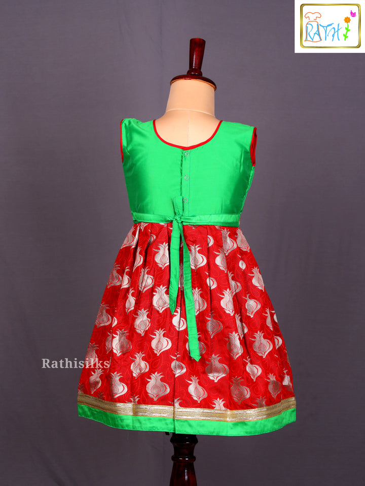 Elegant Green & Red Art Silk Frock