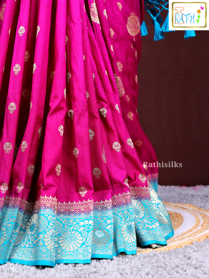 Exquisite Purple Art Silk Saree