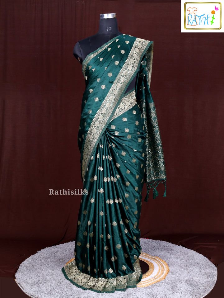 Majestic Emerald Green Art Silk Saree