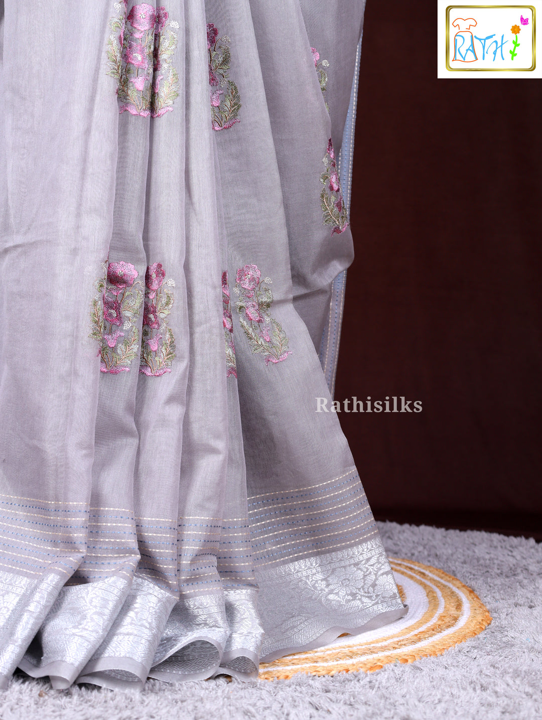 Elegant Grey Synthetic Saree