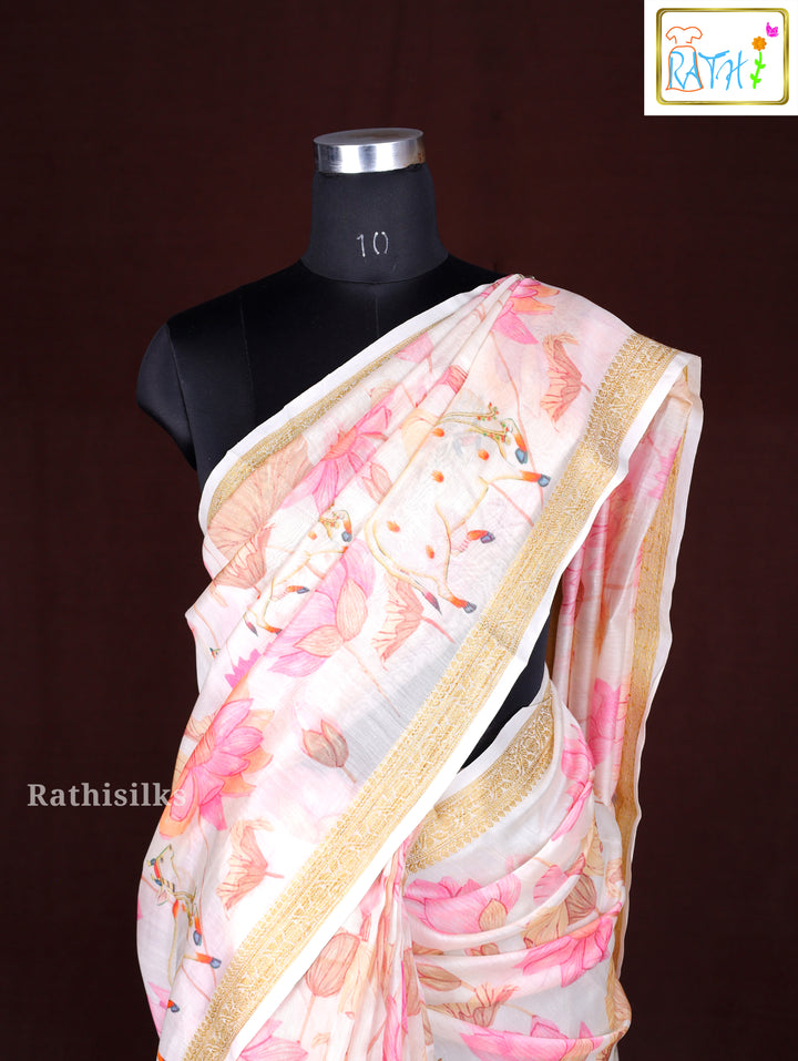 Elegant White Cotton Saree