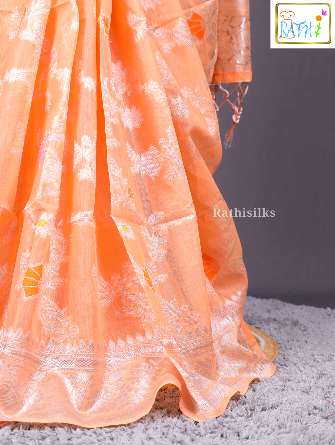 Shimmering Peach Synthetic Saree