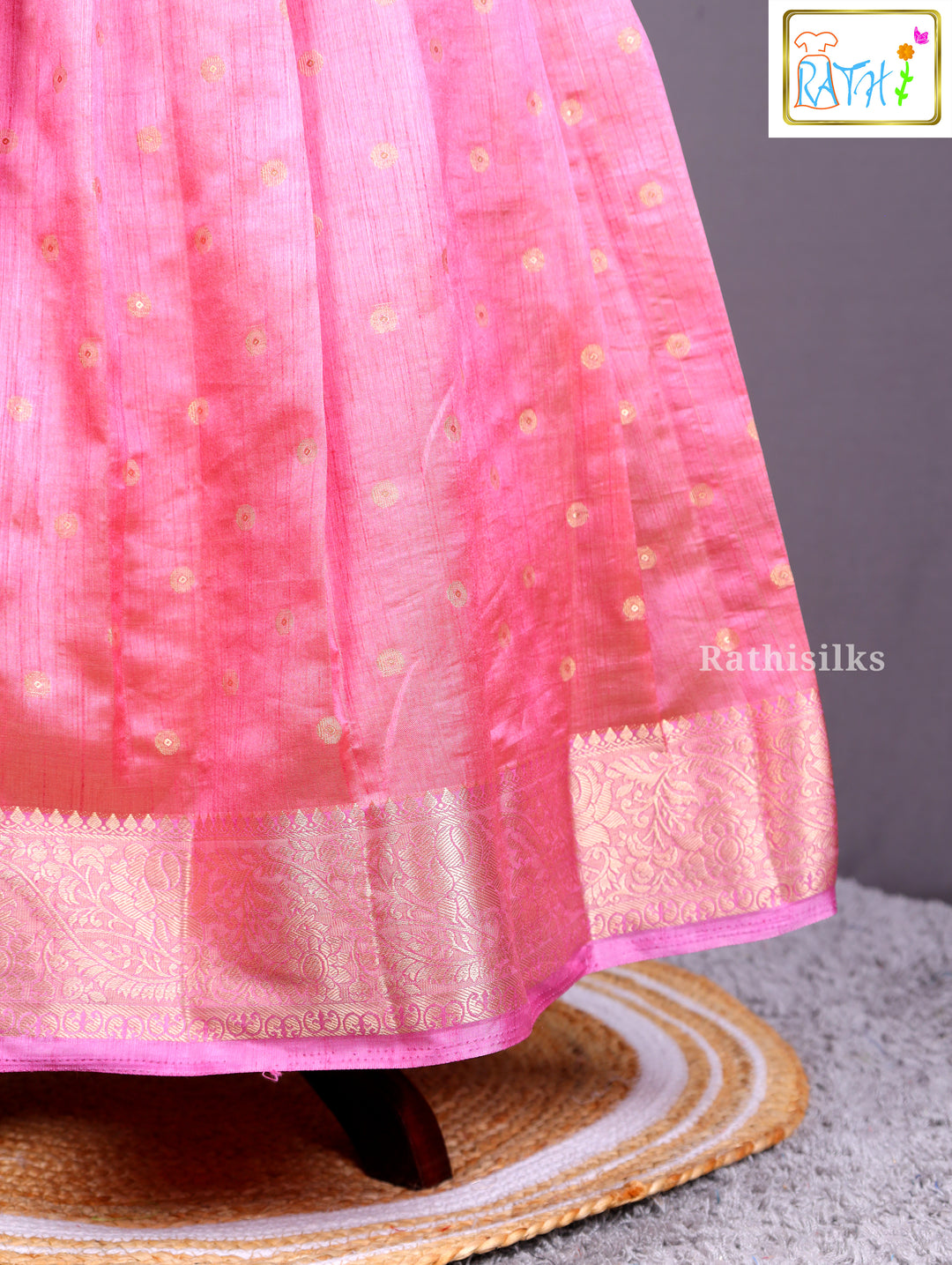 Sleeve-less Pavadai Sattai