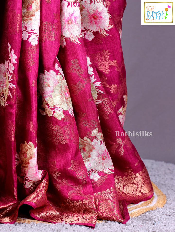 Luxurious Floral Synthetic Saree