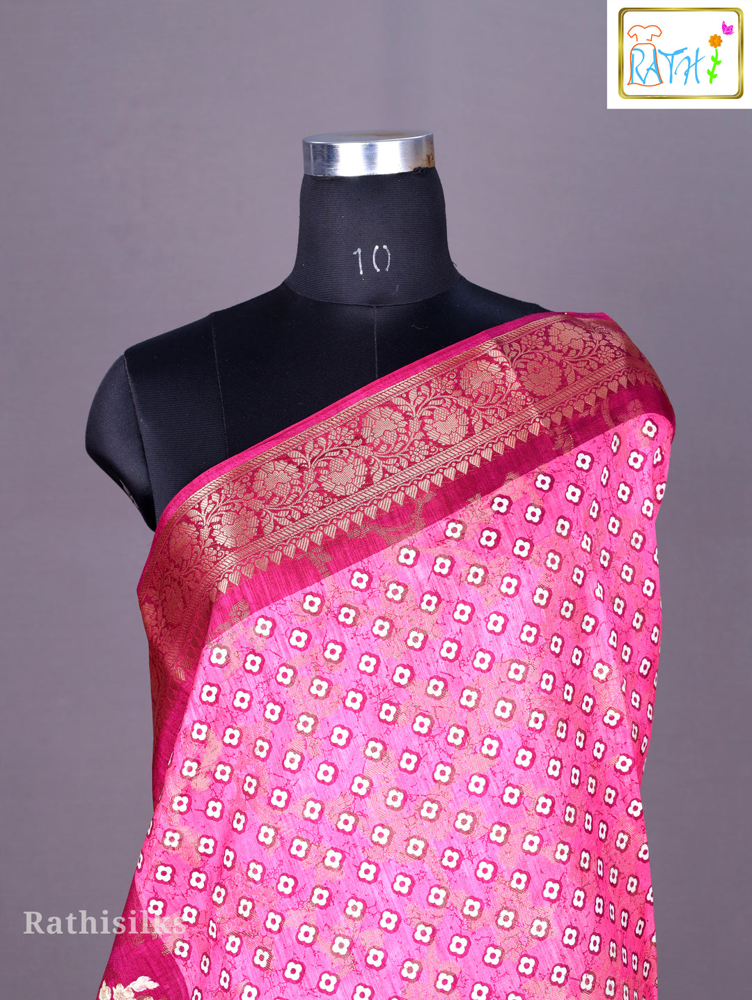 Luxurious Floral Synthetic Saree