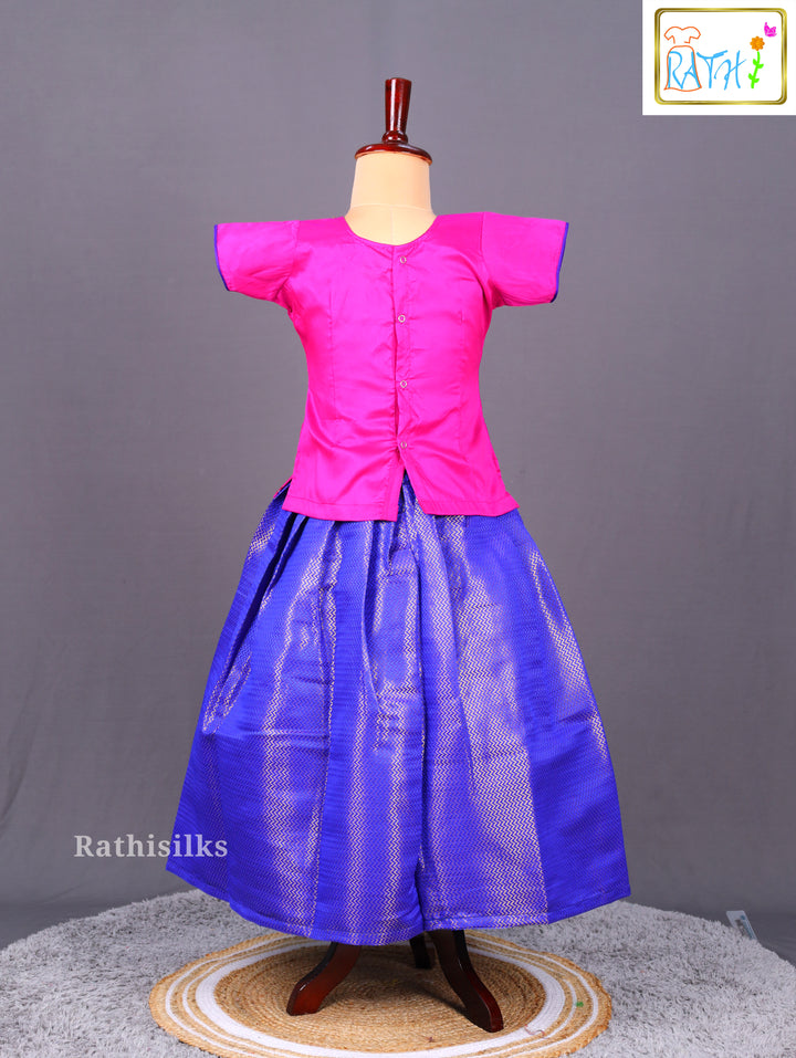 Vibrant Rani Pink & Shimmering Green Pavadai Sattai