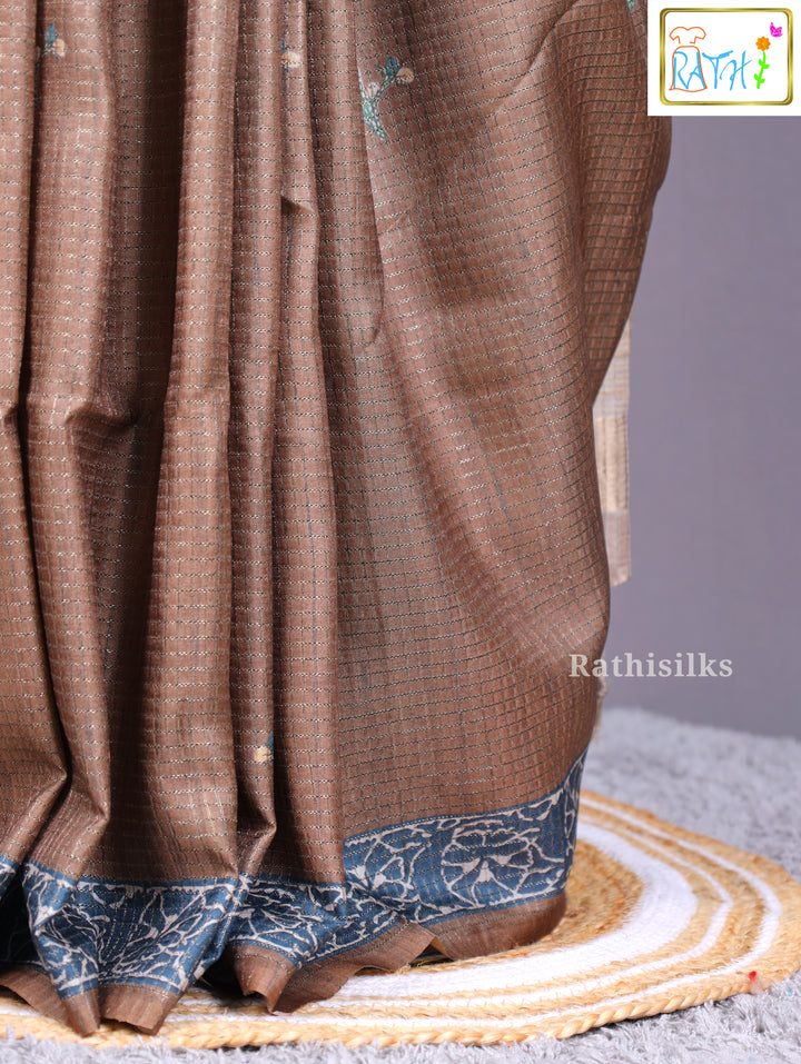 Elegant Green and Blue Synthetic Designer Saree