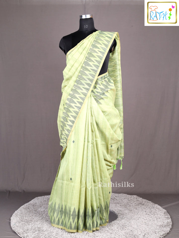 Elegant Green Synthetic Saree